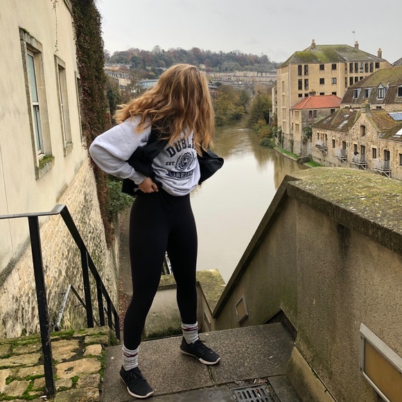 Meet your Posher, Paige - Picture 1 of 1